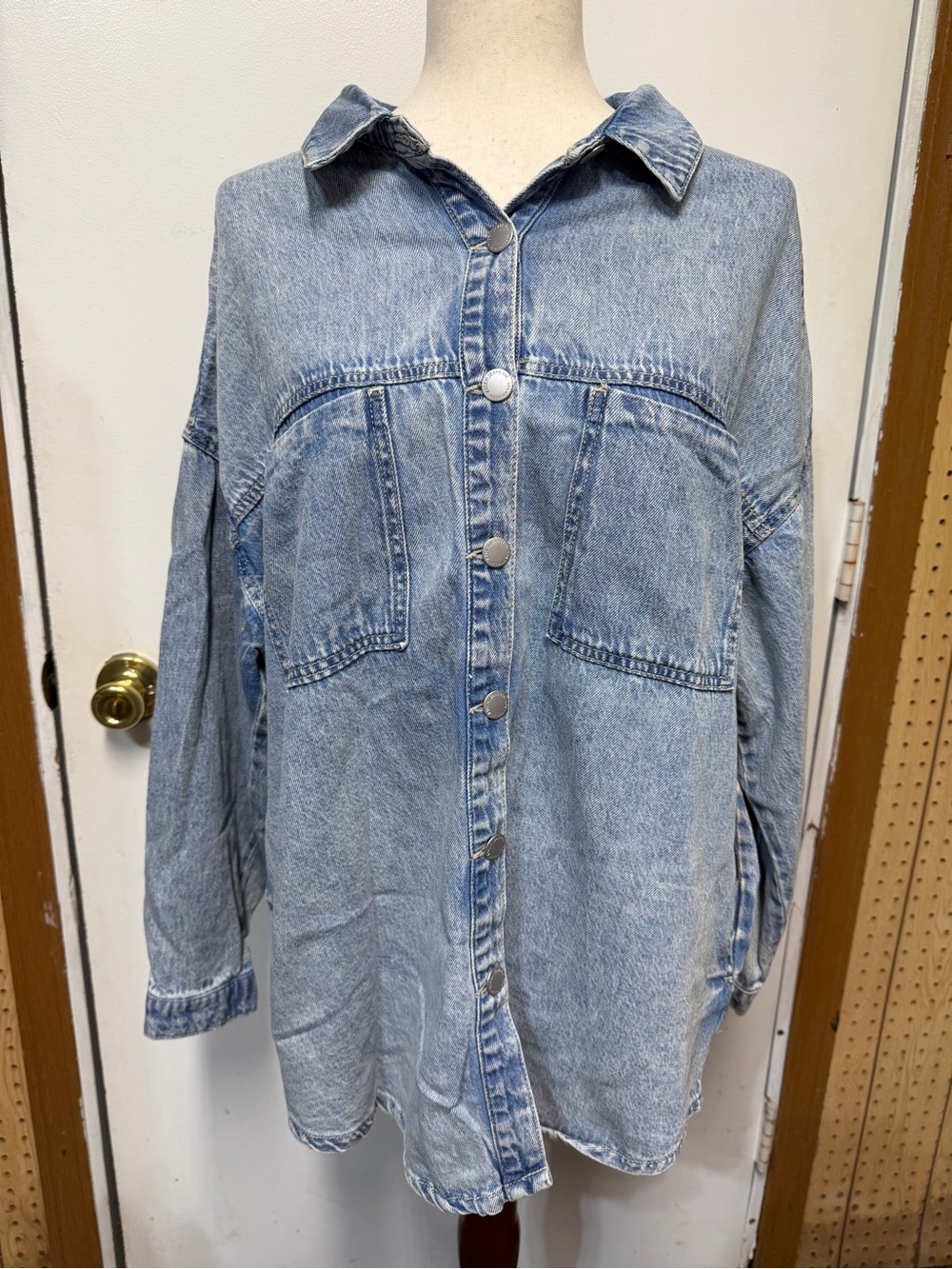 Risen Light Wash Oversized Denim Jacket Size L